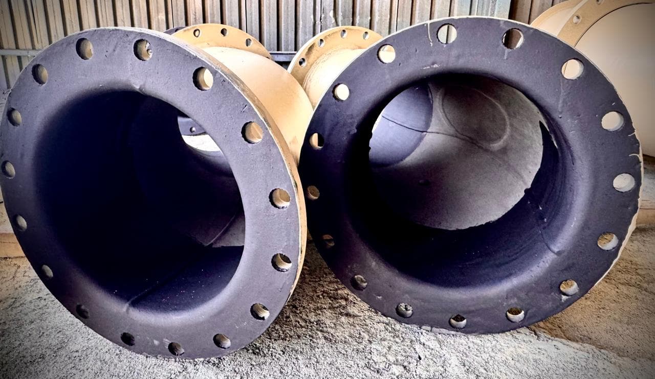 AU 40 Black lined pipe for uranium mine in Namibia