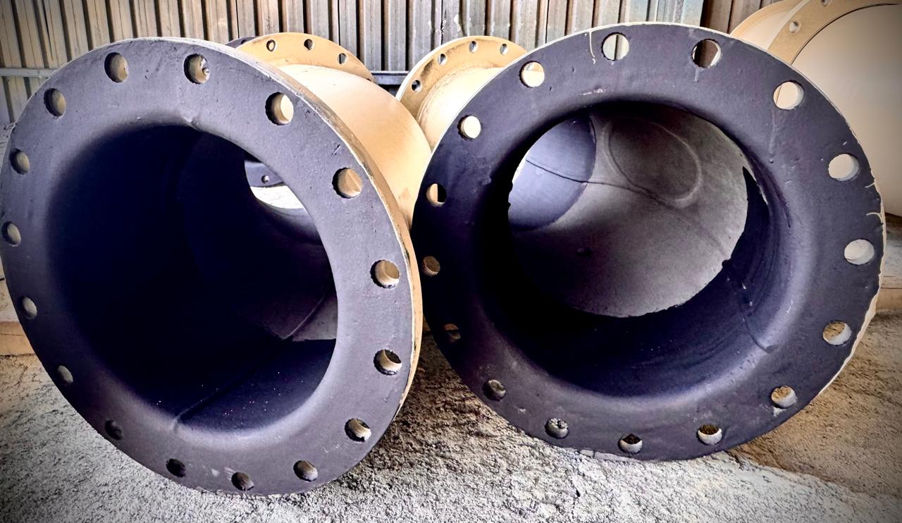 AU 40 Black lined pipe for uranium mine in Namibia